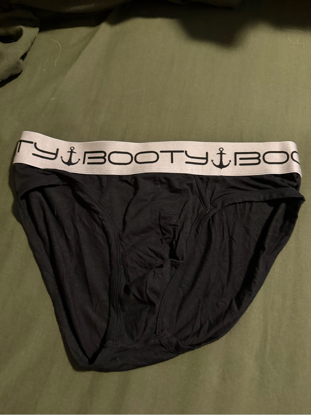 Booty modal men’s briefs